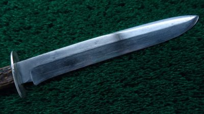 M1010  EARLY SHEFFIELD MARKED FRONTIER BOWIE KNIFE - Image 4