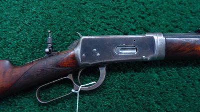 W3291 VERY SCARCE WINCHESTER 1894 TD STRAIGHT STOCK DELUXE RIFLE CAL 25-35 [A]