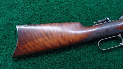 W3291 VERY SCARCE WINCHESTER 1894 TD STRAIGHT STOCK DELUXE RIFLE CAL 25-35 [A] - Image 19