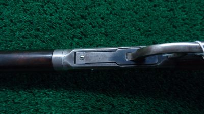 W3291 VERY SCARCE WINCHESTER 1894 TD STRAIGHT STOCK DELUXE RIFLE CAL 25-35 [A] - Image 10