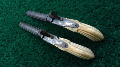 169 CASED PAIR GOLD INLAID BELGIAN SINGLE SHOT PERCUSSION PISTOLS [A] - Image 7