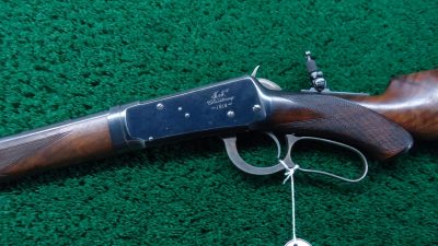 W3392 CHRISTMAS INSCRIBED WINCHESTER 1894 PISTOL GRIP DELUXE TAKE DOWN RIFLE IN 30 WCF [M] - Image 2