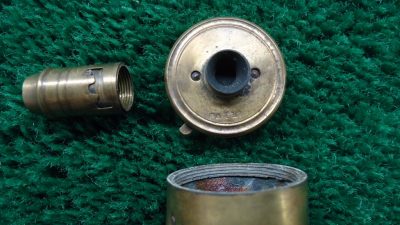 F1017  UNMARKED SHELL AND BUSH FLASK - Image 7