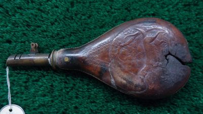 F1087  AMERICAN FLASK & CAP COMPANY EMBOSSED STIFF LEATHER SHOT POUCH - Image 3