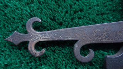 M10 MEDIEVAL 2 HANDED BROADSWORD - Image 10