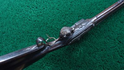 MR1653 SPANISH MIQUELET GOLD INLAID AND CARVED SPORTING FLINTLOCK OF ABOUT 16 BORE [A] - Image 3