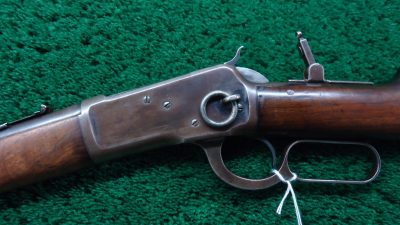 W4131 **Sale Pending** WINCHESTER MODEL 92 SADDLE RING CARBINE CHAMBERED IN 25-20 [M] - Image 2