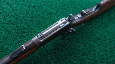W4131 **Sale Pending** WINCHESTER MODEL 92 SADDLE RING CARBINE CHAMBERED IN 25-20 [M] - Image 4