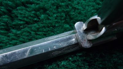 R2423 ENGRAVED REMINGTON NEW MODEL POCKET SPUR TRIGGER REVOLVER IN CALIBER 32 RF [A] - Image 12