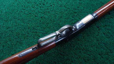 W4164 WINCHESTER THIRD MODEL 1873 RIFLE CHAMBERED IN 32 WCF [A] - Image 3