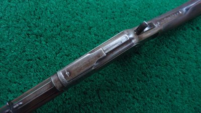 W4222 WINCHESTER MODEL 1873 RIFLE WITH 28 INCH BARREL IN 32 WCF [M] - Image 4