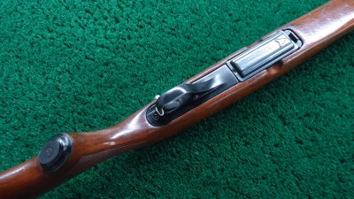 W4389 PRE-64 WINCHESTER MODEL 100 SEMI-AUTOMATIC RIFLE CHAMBERED FOR .284 WIN [M] - Image 3