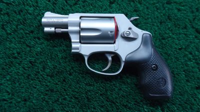 MHG1097 SMITH & WESSON 637 AIRWEIGHT DOUBLE-ACTION REVOLVER CHAMBERED FOR .38 S&W SPL+P [M] - Image 2