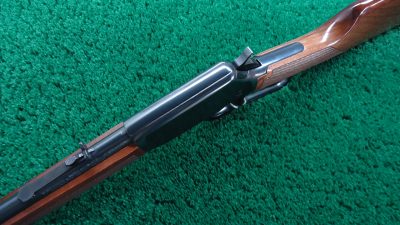 W4373 DELUXE WINCHESTER 9422M LEVER ACTION CARBINE CHAMBERED FOR .22 MAGNUM [M] - Image 4