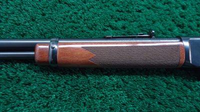 W4373 DELUXE WINCHESTER 9422M LEVER ACTION CARBINE CHAMBERED FOR .22 MAGNUM [M] - Image 13