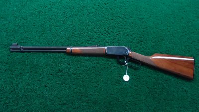 W4373 DELUXE WINCHESTER 9422M LEVER ACTION CARBINE CHAMBERED FOR .22 MAGNUM [M] - Image 20
