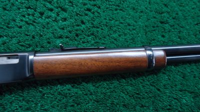 W4379 WINCHESTER MODEL 9422M LEVER ACTION CARBINE CHAMBERED FOR  .22 MAGNUM [M] - Image 5