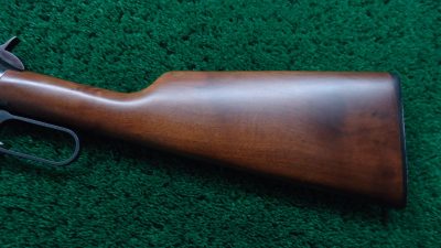 W4379 WINCHESTER MODEL 9422M LEVER ACTION CARBINE CHAMBERED FOR  .22 MAGNUM [M] - Image 17