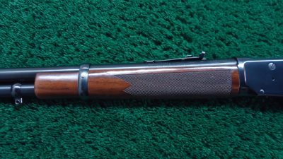 W4397 WINCHESTER MODEL 94AE LEGACY ROUND BARREL CHECKERED PISTOL GRIP DELUXE CARBINE CHAMBERED IN .357 MAGNUM [M] - Image 14