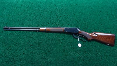 W4397 WINCHESTER MODEL 94AE LEGACY ROUND BARREL CHECKERED PISTOL GRIP DELUXE CARBINE CHAMBERED IN .357 MAGNUM [M] - Image 21