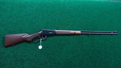 W4403 WINCHESTER MODEL 94AE LEGACY ROUND BARREL CHECKERED PISTOL GRIP DELUXE CARBINE CHAMBERED IN 30 WIN [M]; - Image 21