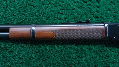W4403 WINCHESTER MODEL 94AE LEGACY ROUND BARREL CHECKERED PISTOL GRIP DELUXE CARBINE CHAMBERED IN 30 WIN [M]; - Image 12