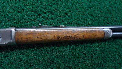 W4405 WINCHESTER MODEL 1894 LEVER ACTION RIFLE CHAMBERED IN 30 WCF [M] - Image 5