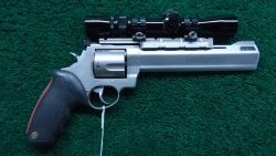 MHG1101 TAURUS MODEL 454 CASULL RAGING BULL STAINLESS REVOLVER [M]