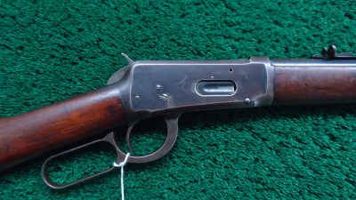 W4421 PRE-WAR WINCHESTER MODEL 1894 LEVER ACTION RIFLE IN 32-40 [M]