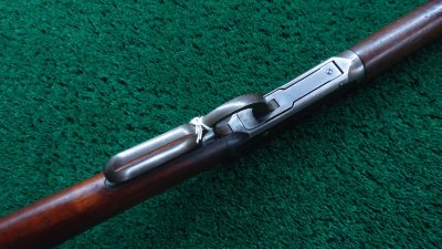 W4421 PRE-WAR WINCHESTER MODEL 1894 LEVER ACTION RIFLE IN 32-40 [M] - Image 3