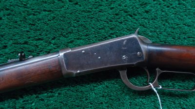 W4421 PRE-WAR WINCHESTER MODEL 1894 LEVER ACTION RIFLE IN 32-40 [M] - Image 2