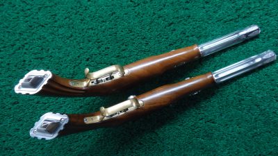 MHG1087 CASED PAIR OF REPRODUCTION PERCUSSION DUELING PISTOLS [A] - Image 7