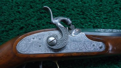 MHG1087 CASED PAIR OF REPRODUCTION PERCUSSION DUELING PISTOLS [A] - Image 9