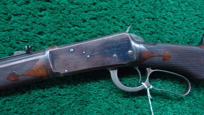 W4424  ANTIQUE SPECIAL ORDER WINCHESTER 1894 SHORT RIFLE IN CALIBER 32-40 [A] - Image 2