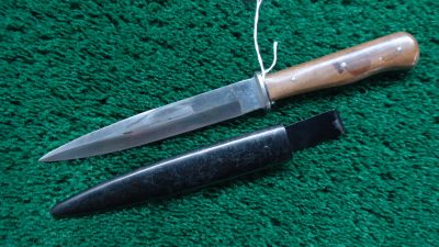 M2058 WW1 1914-1918 GERMAN TRENCH KNIFE WITH SCABBARD - Image 2