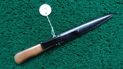 M2058 WW1 1914-1918 GERMAN TRENCH KNIFE WITH SCABBARD - Image 3