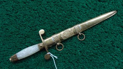 M5-178  RARE PRE-WW2 1920S-1930S ROMANIAN ARMY OFFICER'S DAGGER - Image 2
