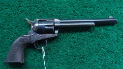 C452 ANTIQUE COLT SINGLE ACTION REVOLVER IN 45 COLT [A]