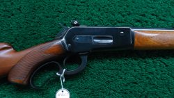 W4623 PRE-WAR DELUXE WINCHESTER MODEL 71 RIFLE IN CALIBER 348 [M]