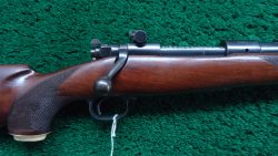 W4622 CUSTOM ENGRAVED WINCHESTER MODEL 70 RIFLE IN CALIBER .257 ROBERTS [M]